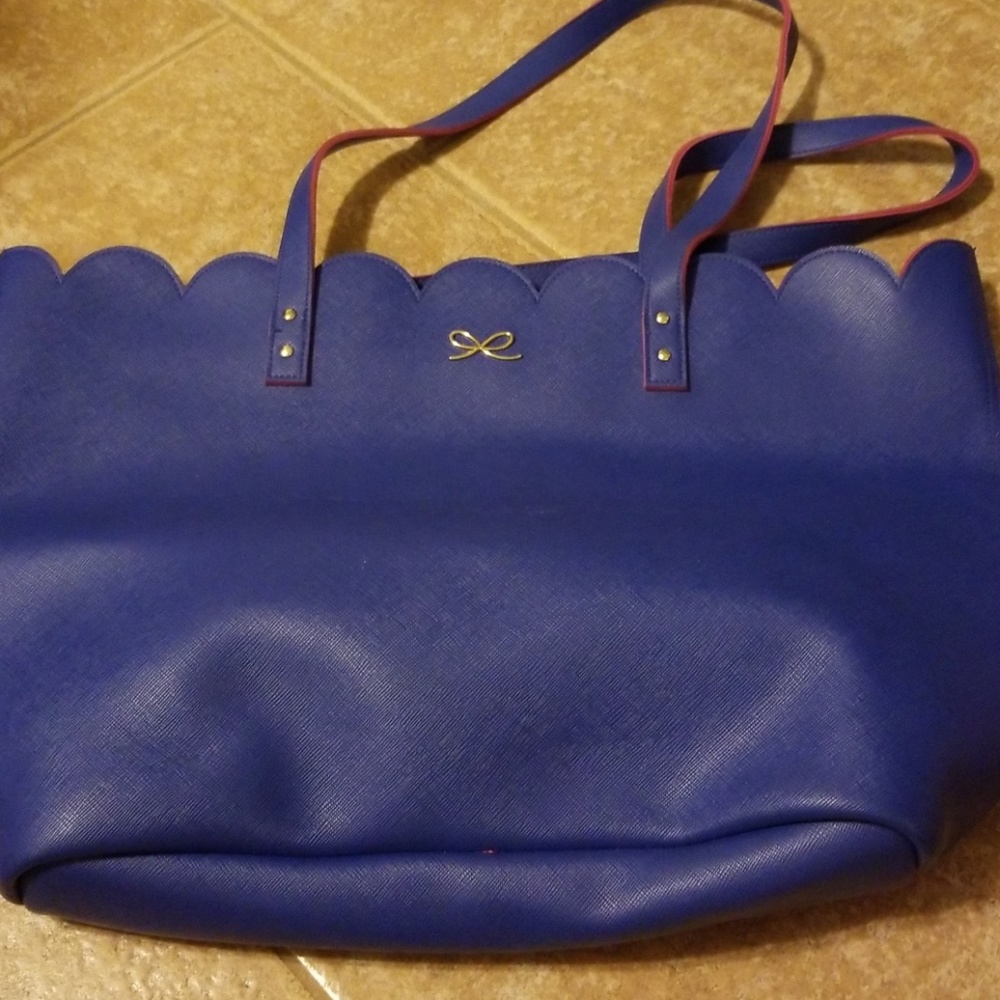 Bath and body works purse